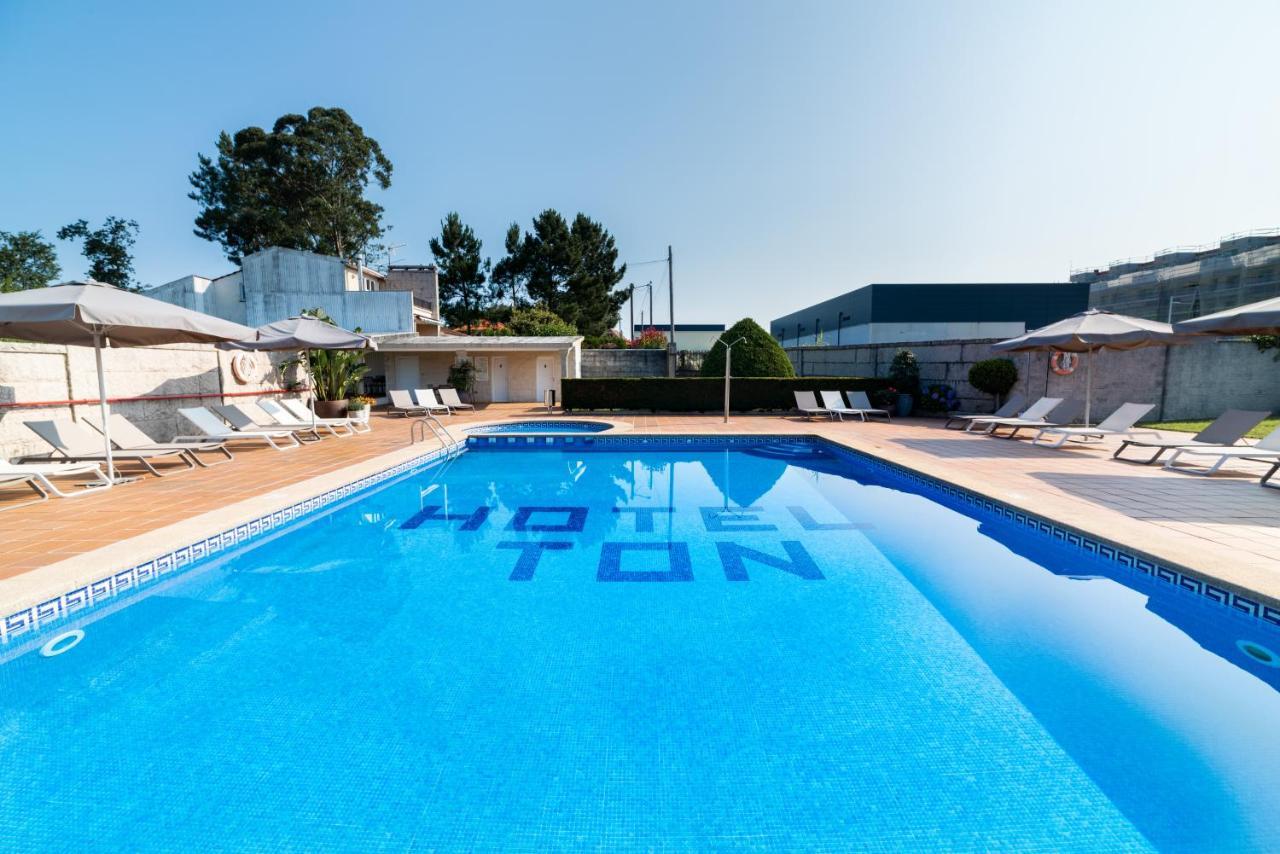 Hotel Ton Sanxenxo Eksteriør bilde